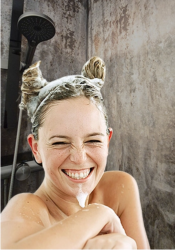bazuba frau dusche